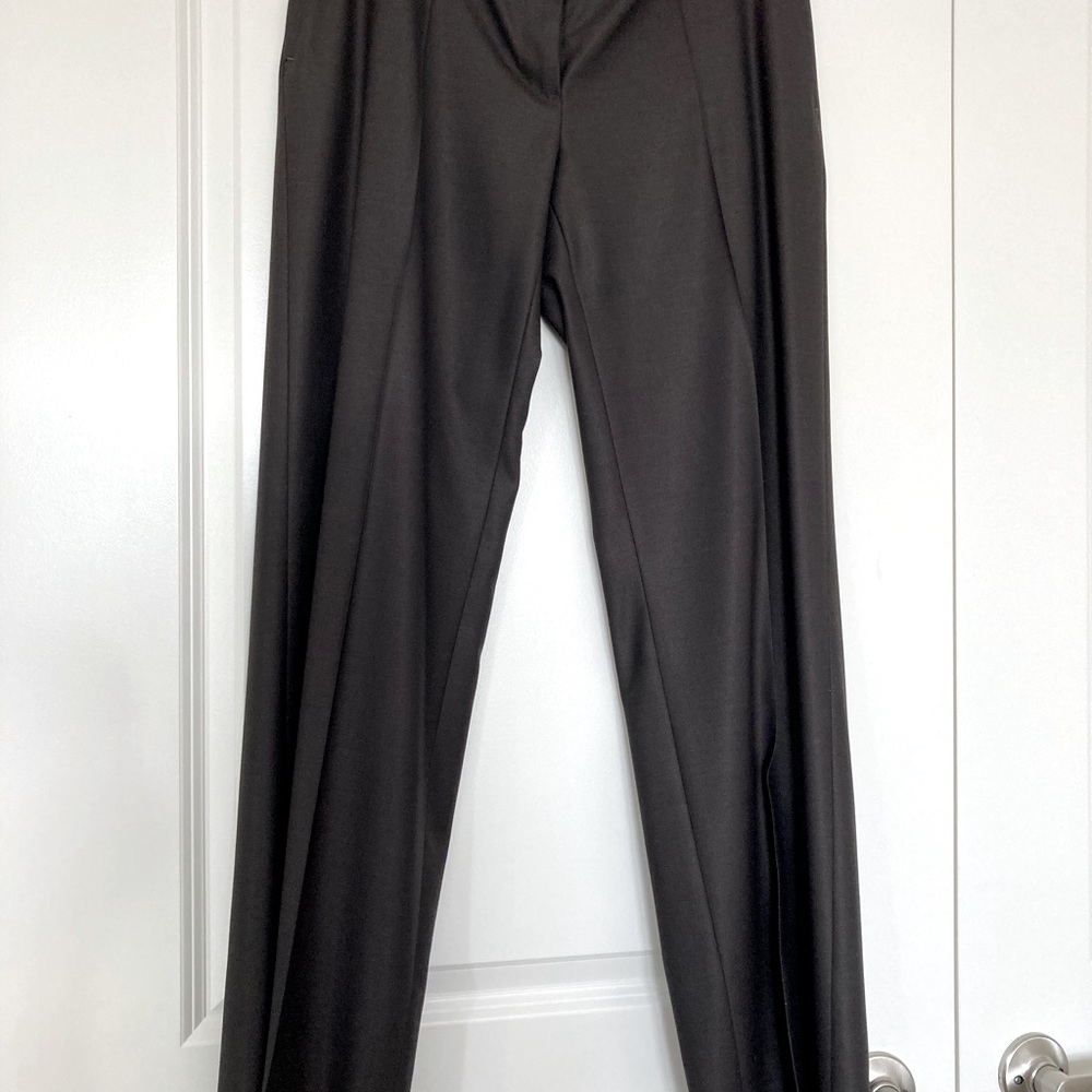 Authentic MaxMara  Italian virgin wool dark chocolate pants, size 10-12